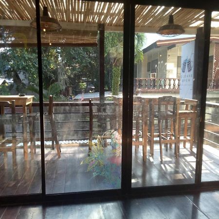 Laule'A Hostel El Nido Exterior photo